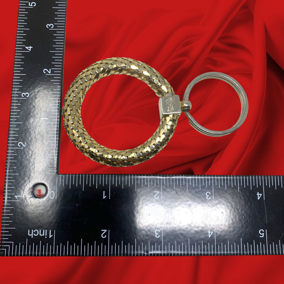 Vintage Whiting & Davis Mesh Keychain Gold Bracelet Key Ring Mail Fishscale - Picture 4 of 4